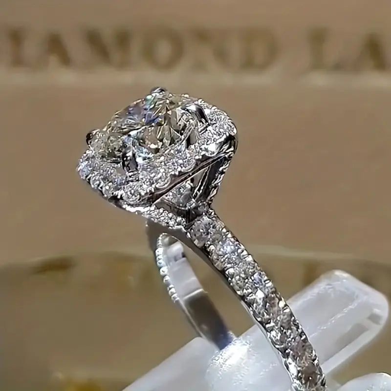 Glittering Square Stone Promise Ring for Couples - Perfect Engagement