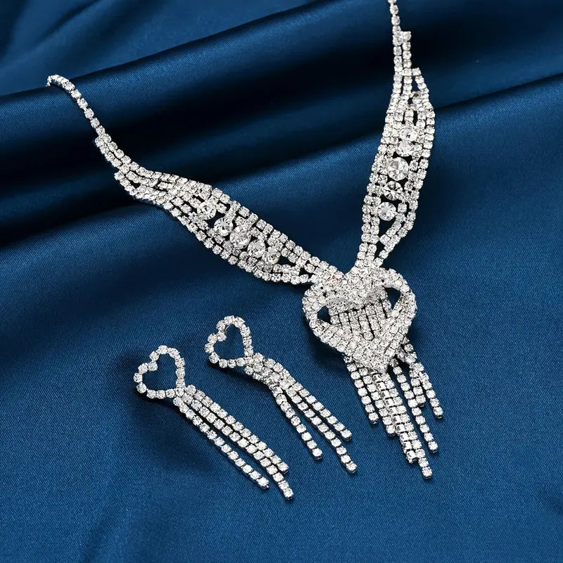 Coquette Style Jewelry Set - Heart Earrings and Tassel Necklace