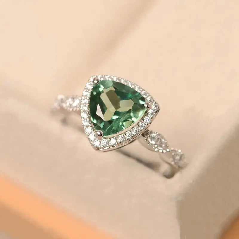 Light Green Triangle Exquisite Ring For Family Friends, Birthday Gift